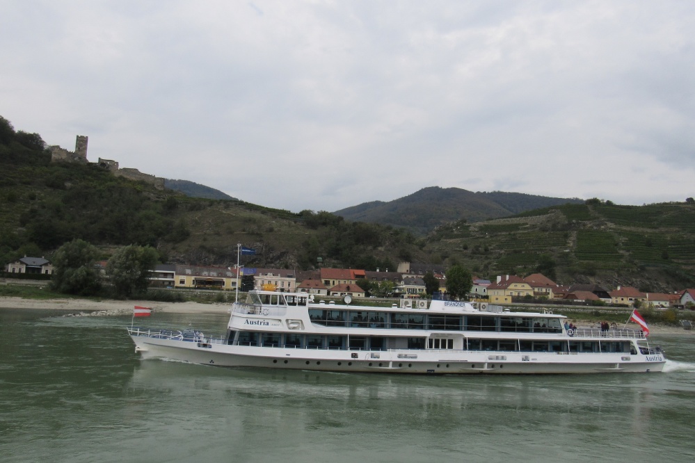 On the Danube to Weissenkirchen